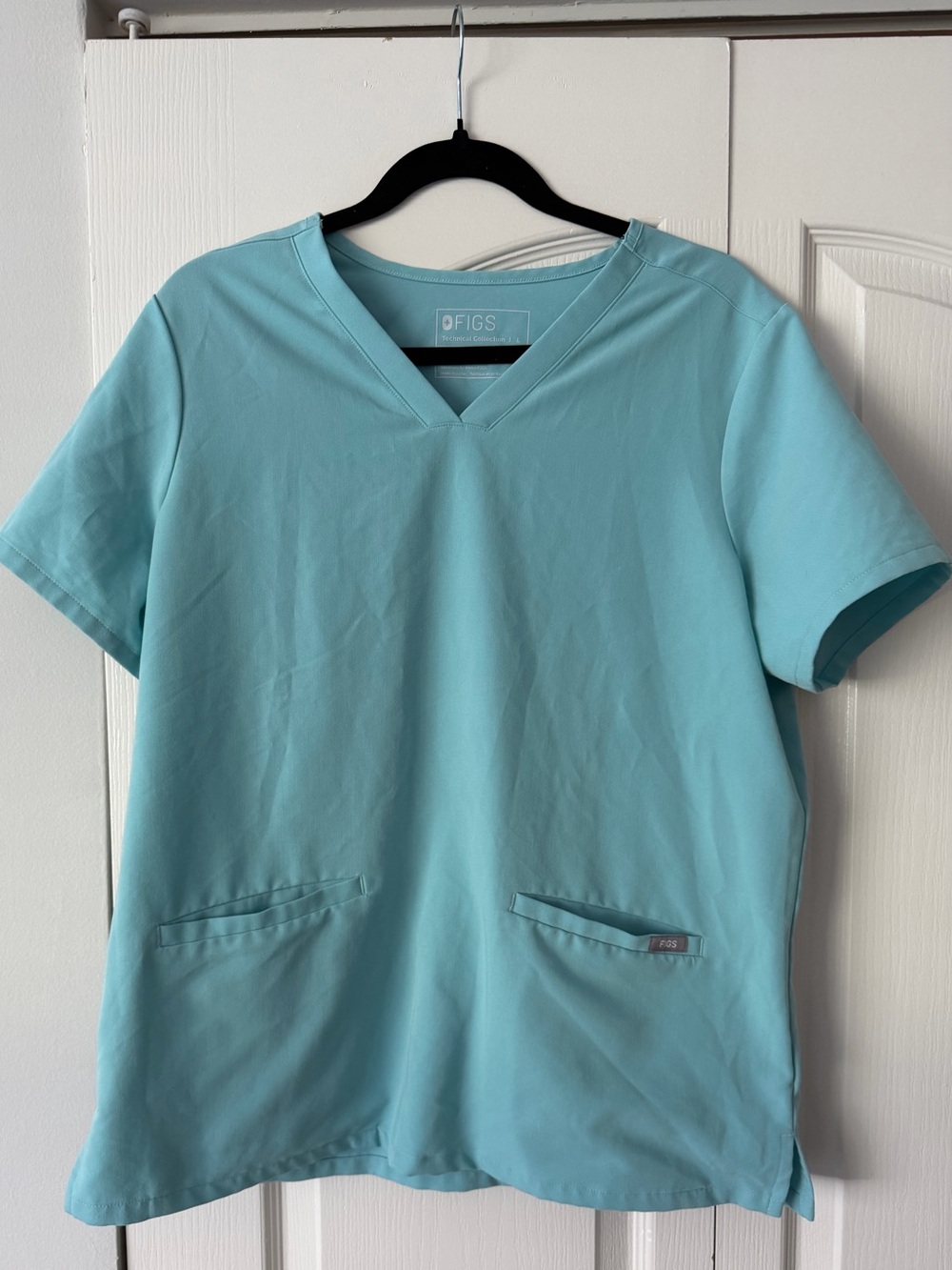 FIGS Women's V-Neck Scrub Top in fresh aqua